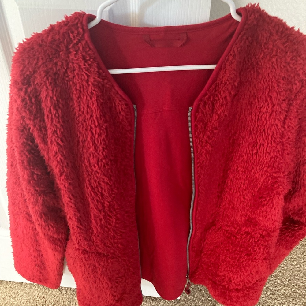 Lululemon red fleece jacket.  Wore once.   Size 8.